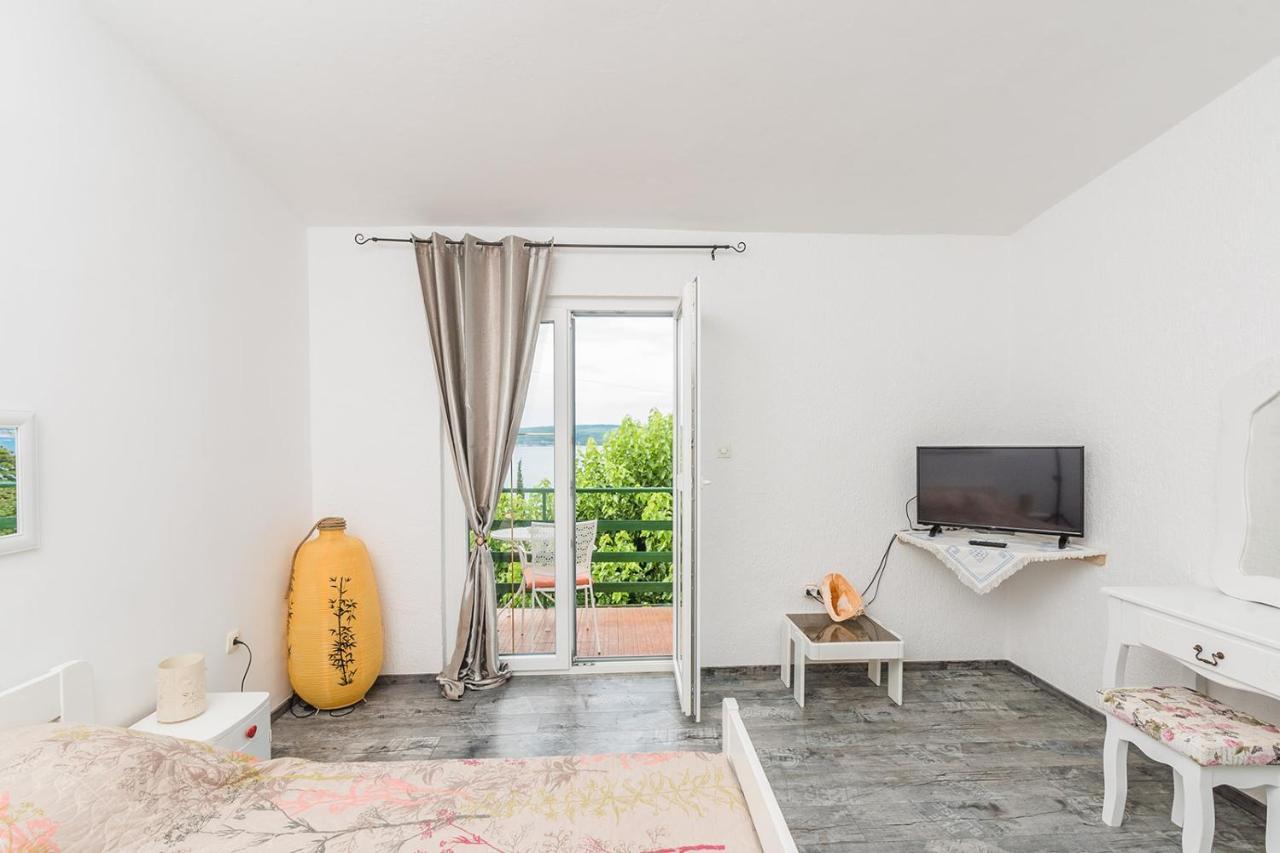 Apartments Borik Crikvenica Bagian luar foto