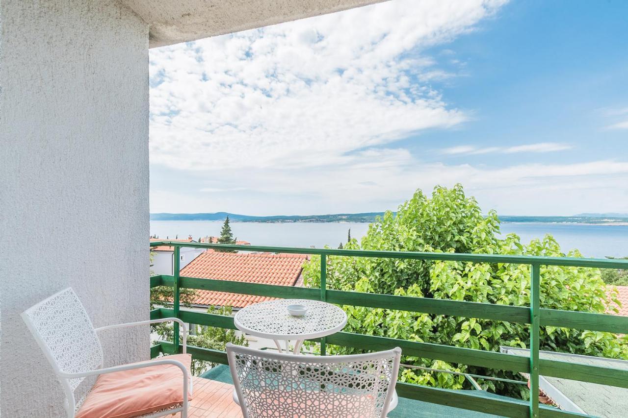 Apartments Borik Crikvenica Bagian luar foto