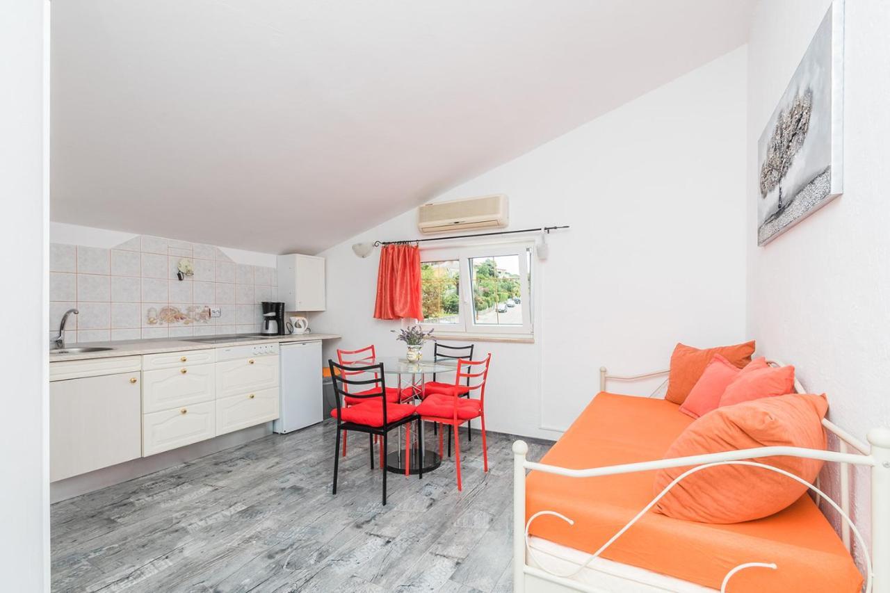 Apartments Borik Crikvenica Bagian luar foto